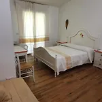 Le 4 Rose Bed & Breakfast Tortoli